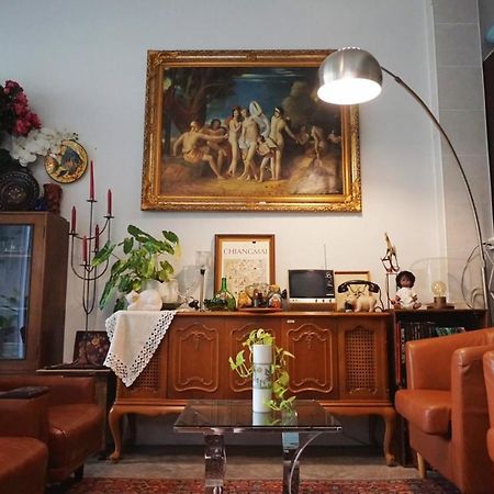 شيانغ ماي Manee Guesthouse And Record บ้านมานี المظهر الخارجي الصورة