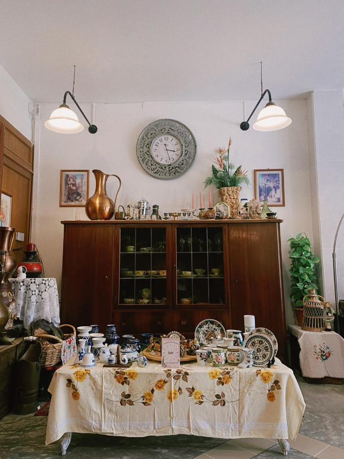 شيانغ ماي Manee Guesthouse And Record บ้านมานี المظهر الخارجي الصورة