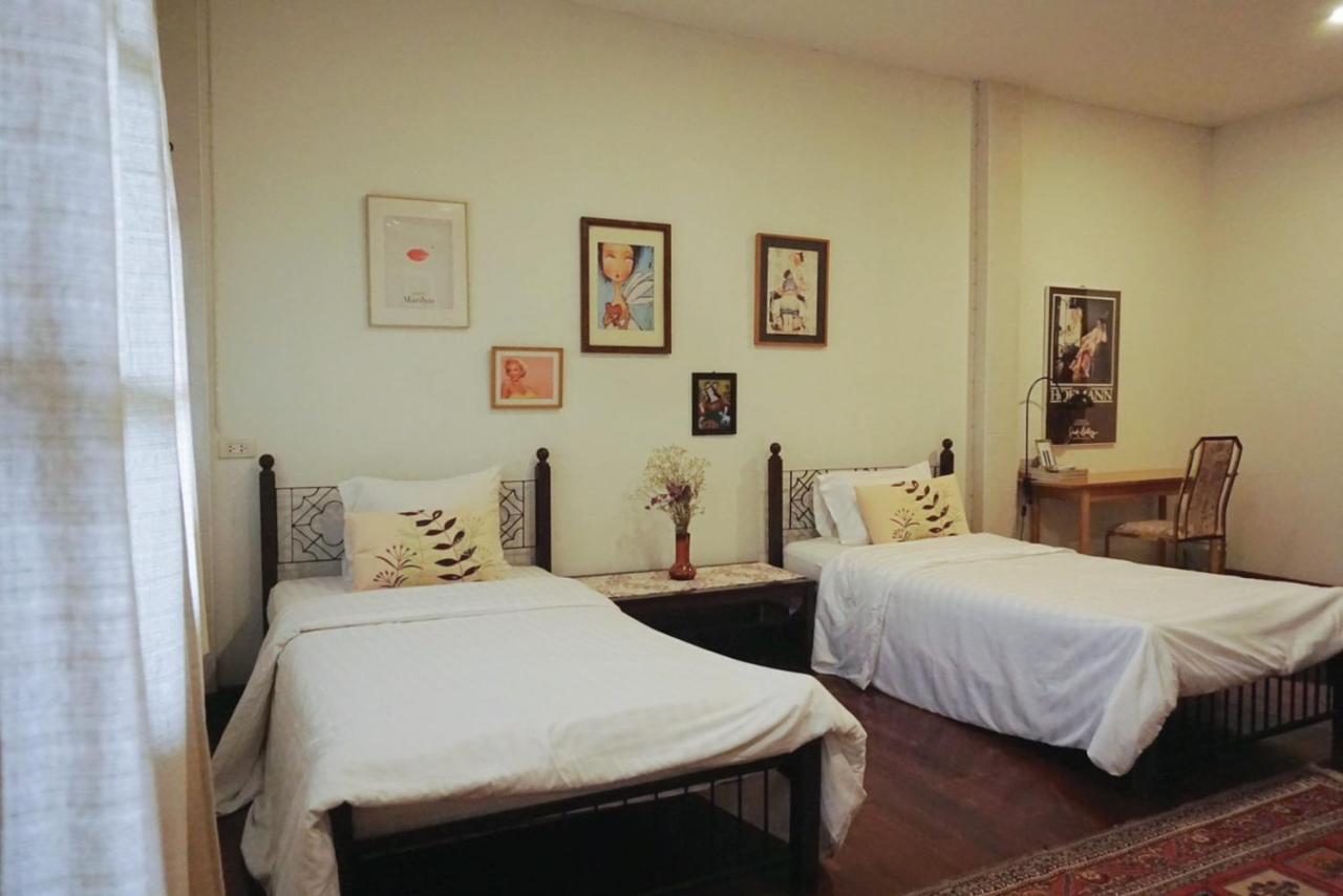 شيانغ ماي Manee Guesthouse And Record บ้านมานี المظهر الخارجي الصورة